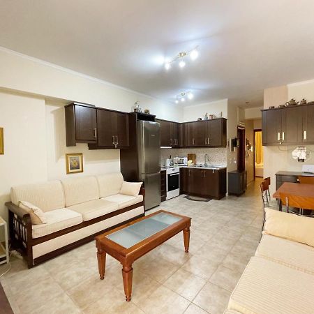 Zeta'S Apartment In Nafplio Exterior photo