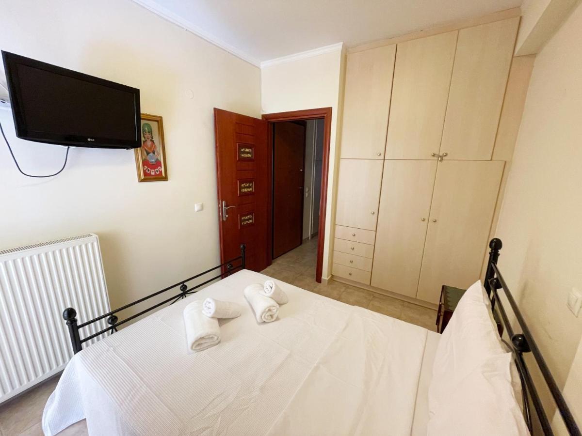 Zeta'S Apartment In Nafplio Exterior photo