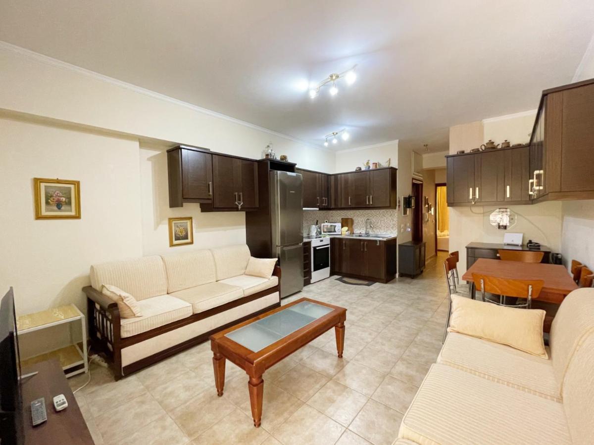 Zeta'S Apartment In Nafplio Exterior photo