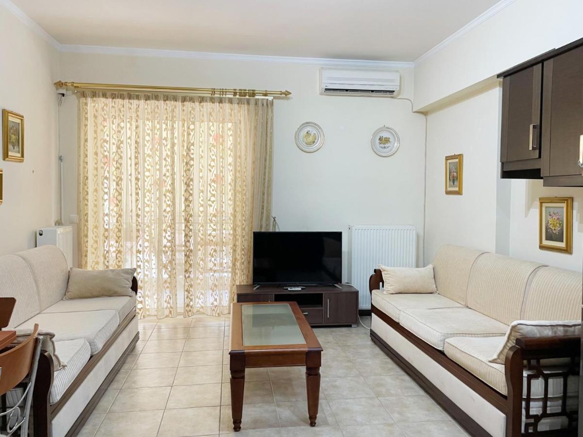 Zeta'S Apartment In Nafplio Exterior photo